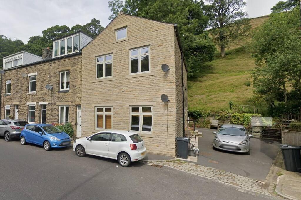 Modern Ground Floor Apartment Todmorden Exterior photo